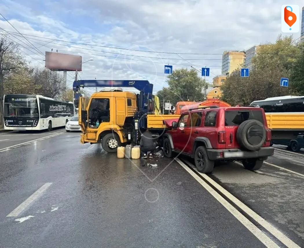 Трое человек пострадали в результате ДТП на Московском проспекте